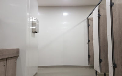 Hygienic wall cladding in a white bathroom